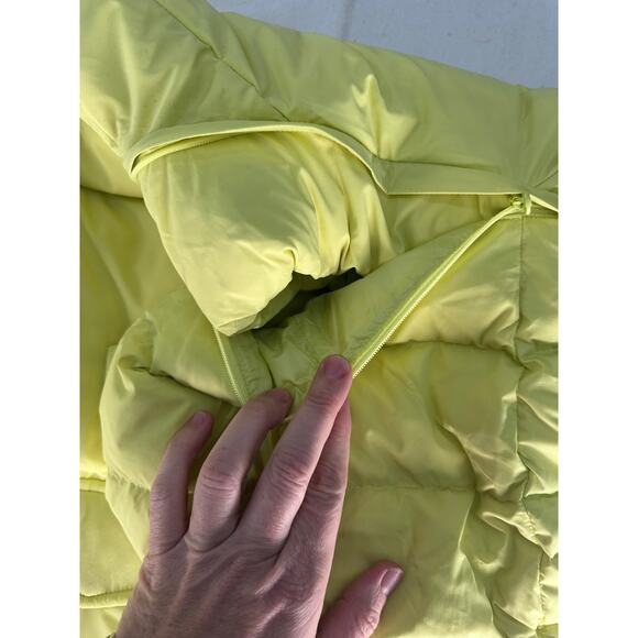 Alpine Design Women’s sz M Dream Puff Jacket Neon Yellow Down Winter Coat Cozy - Picture 15 of 15